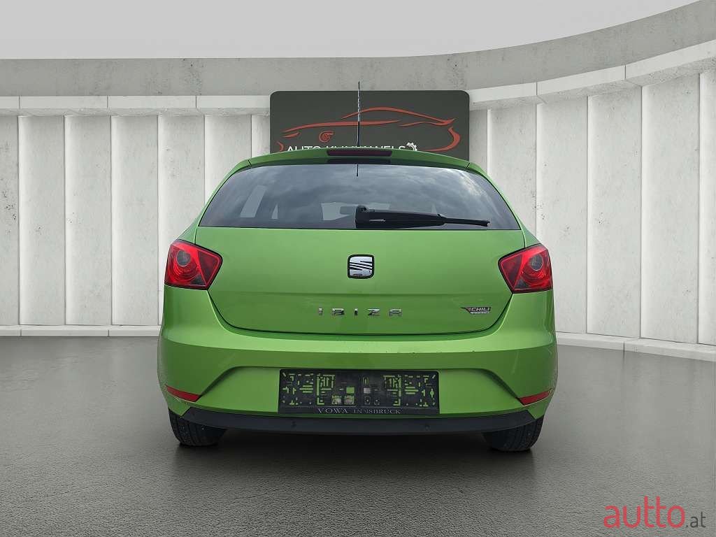 2013' SEAT Ibiza photo #4