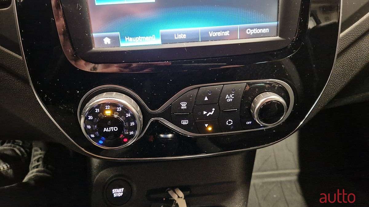 2018' Renault Captur photo #5