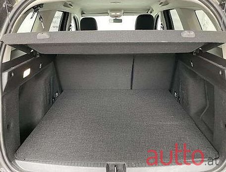 2021' Dacia Duster photo #4