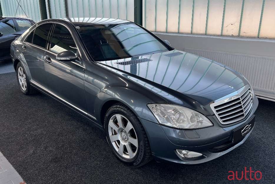 2006' Mercedes-Benz S-Klasse photo #4
