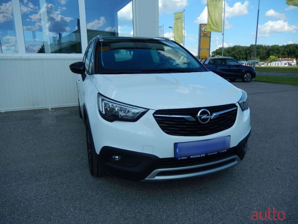 2019' Opel Crossland photo #3