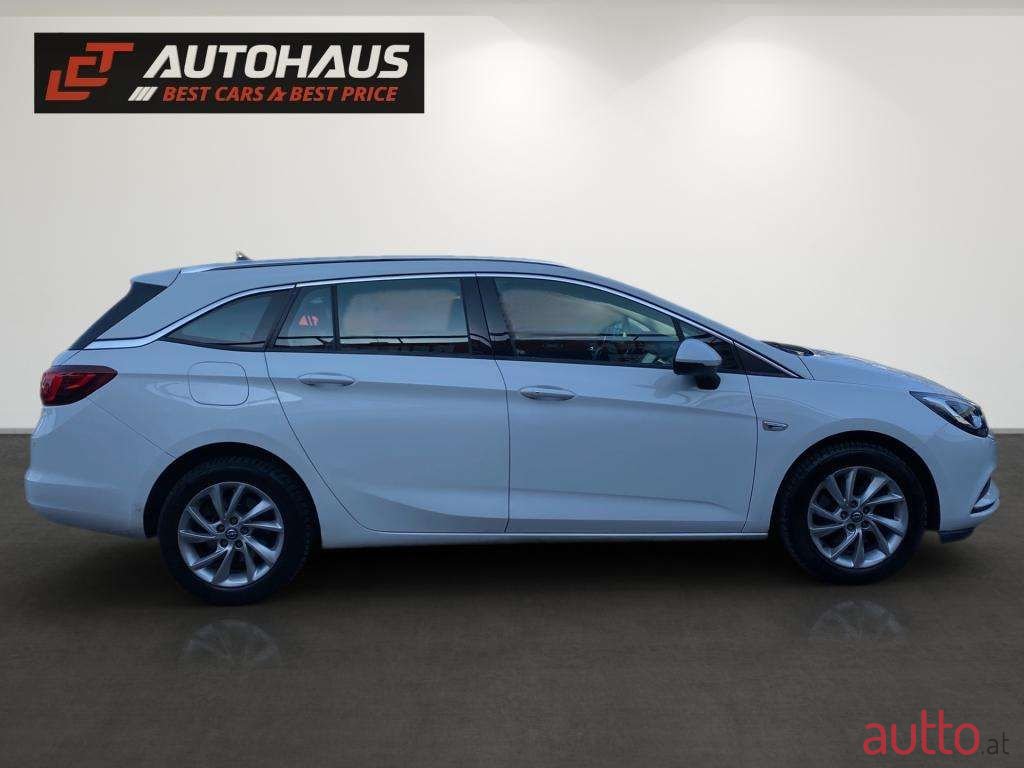 2019' Opel Astra photo #6