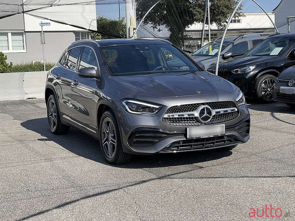 2021' Mercedes-Benz Gla-Klasse photo #2