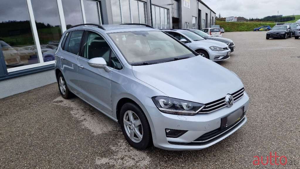 2014' Volkswagen Golf photo #4