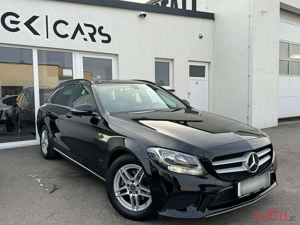 2018' Mercedes-Benz C-Klasse photo #3