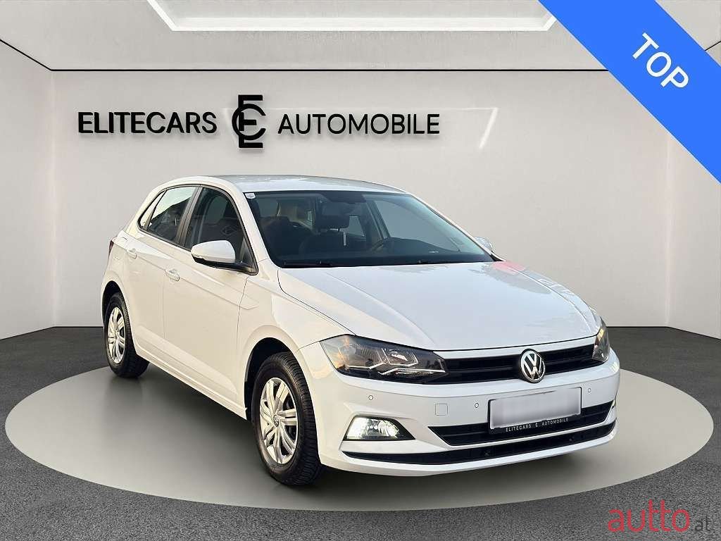 2017' Volkswagen Polo photo #1