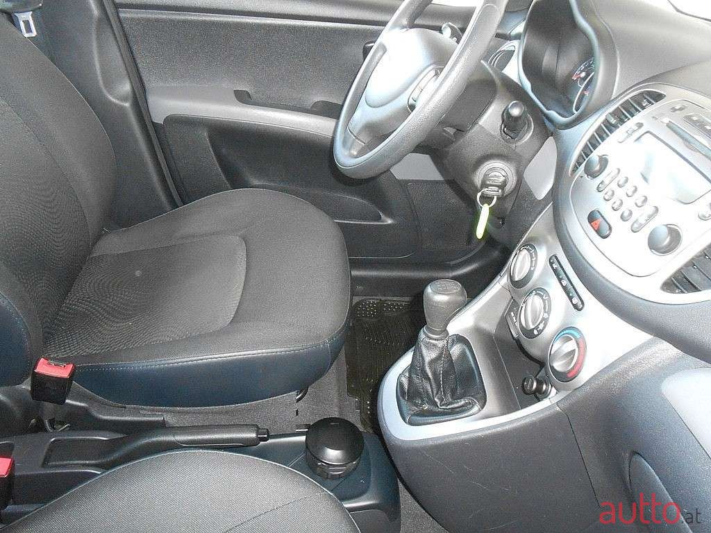 2013' Hyundai i10 photo #5