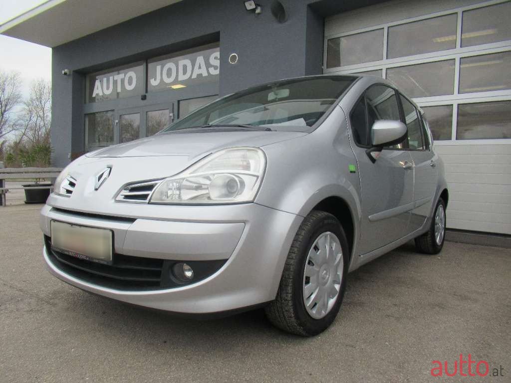 2010' Renault Modus photo #3