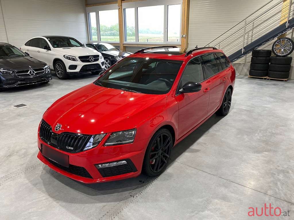 2019' Skoda Octavia photo #5