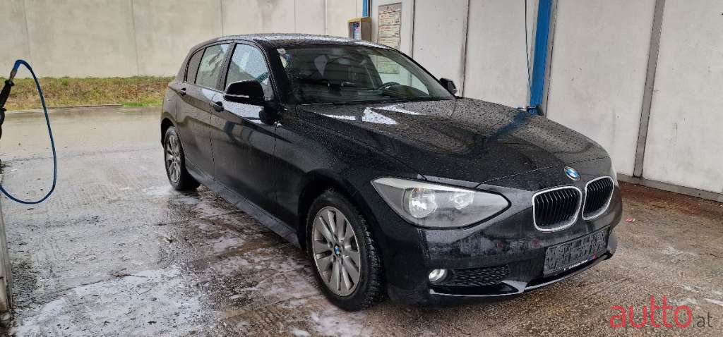 2012' BMW 1Er-Reihe photo #1