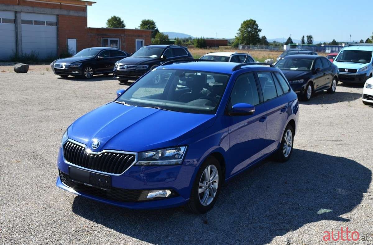 2022' Skoda Fabia photo #1