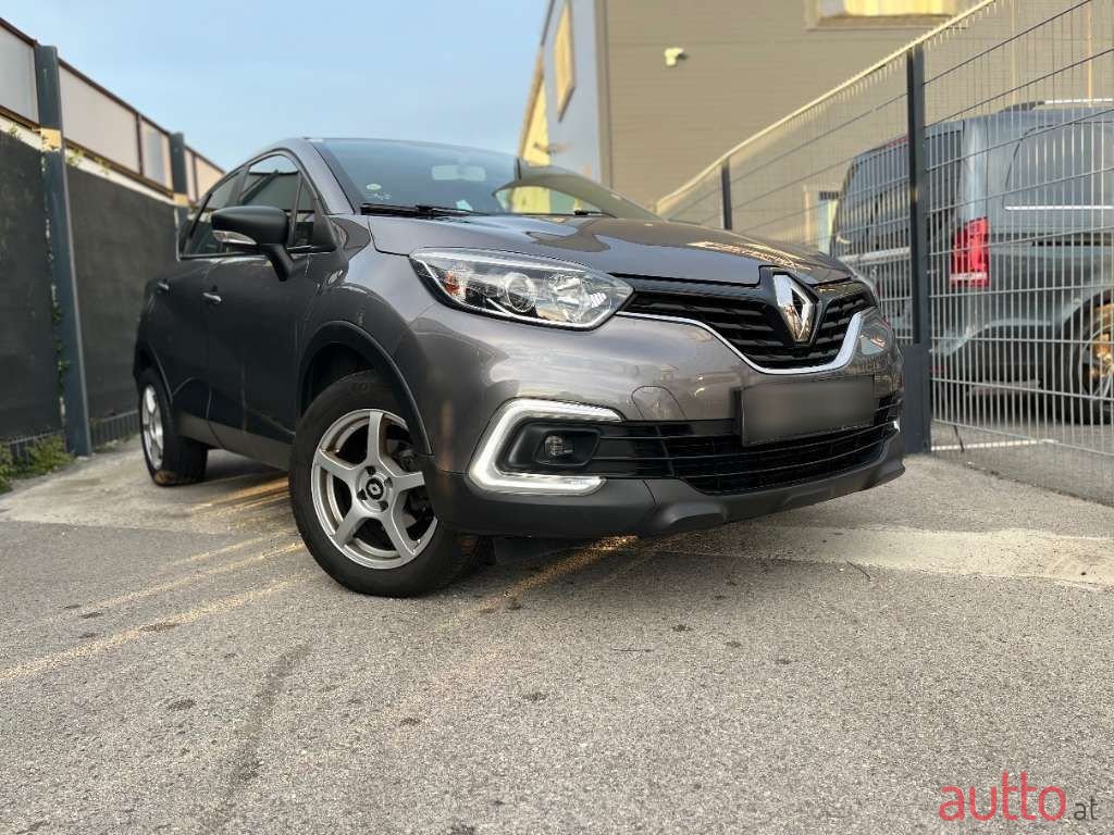 2019' Renault Captur photo #3