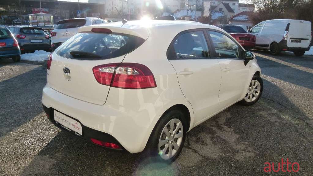 2012' Kia Rio photo #4