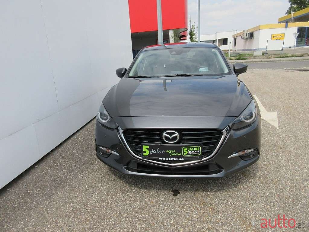 2018' Mazda Mazda3 photo #2