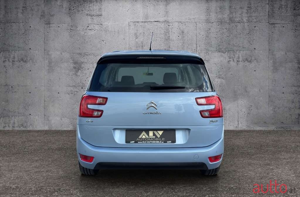 2015' Citroen C4 Picasso photo #6