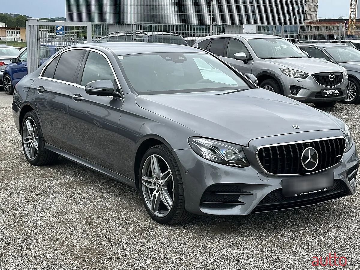 2017' Mercedes-Benz E-Klasse photo #3