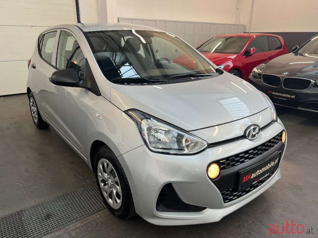 2019' Hyundai i10 photo #1
