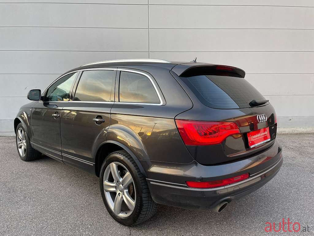 2010' Audi Q7 photo #4