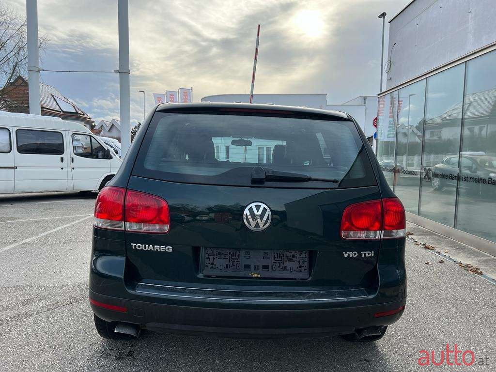 2003' Volkswagen Touareg photo #4