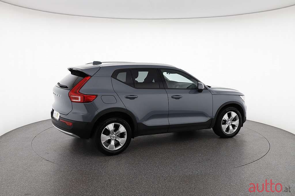 2019' Volvo Xc40 photo #5