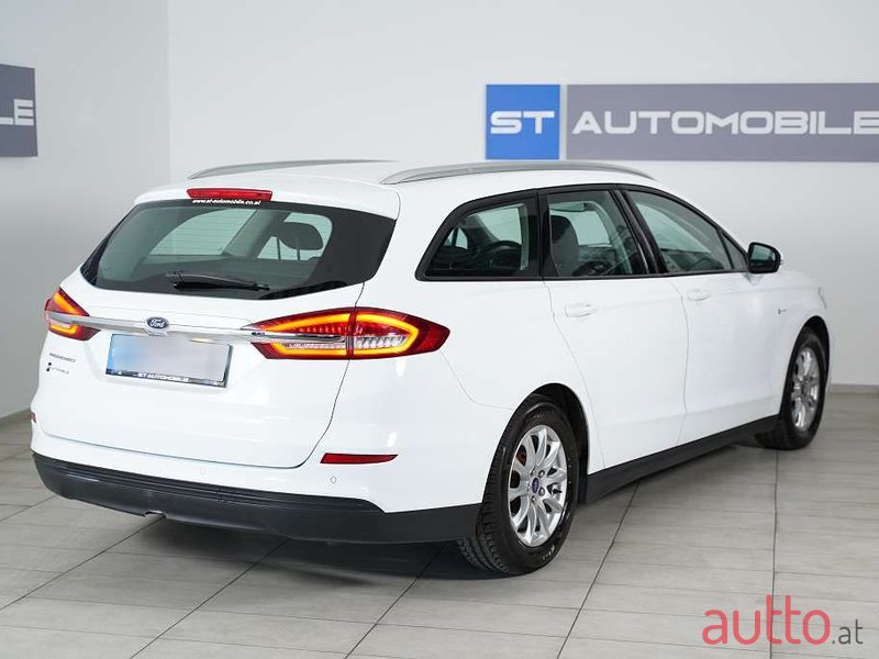 2019' Ford Mondeo photo #2