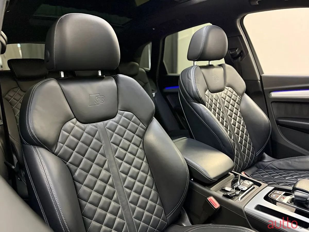 2021' Audi Q5 photo #6