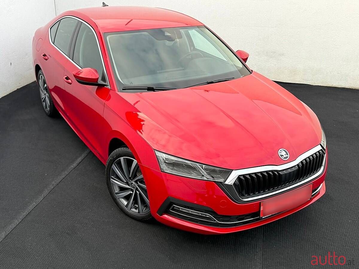 2022' Skoda Octavia photo #1