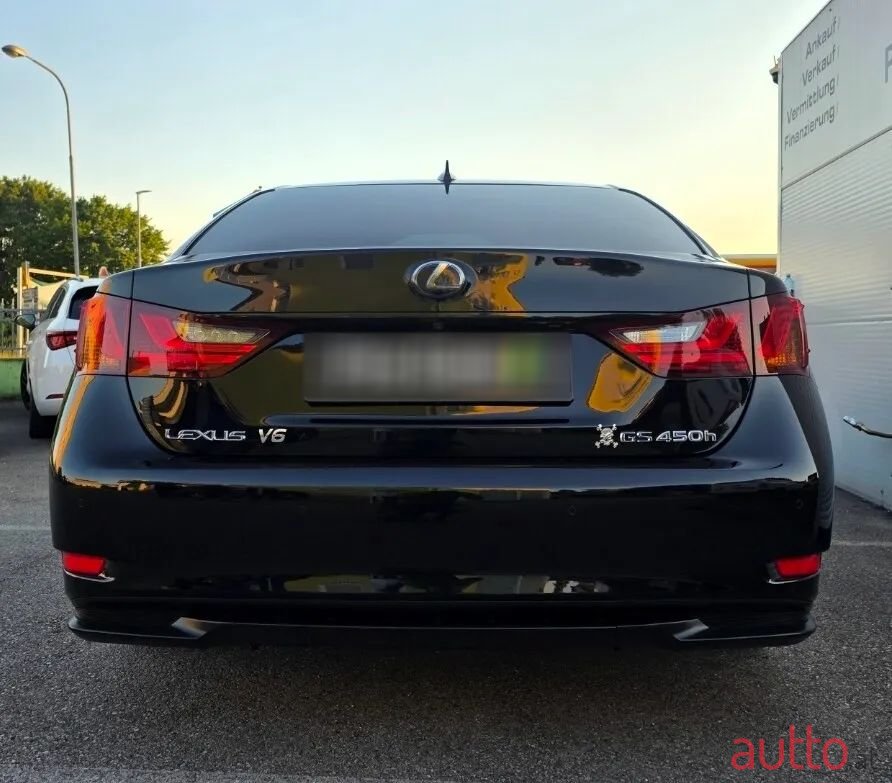 2014' Lexus GS photo #5