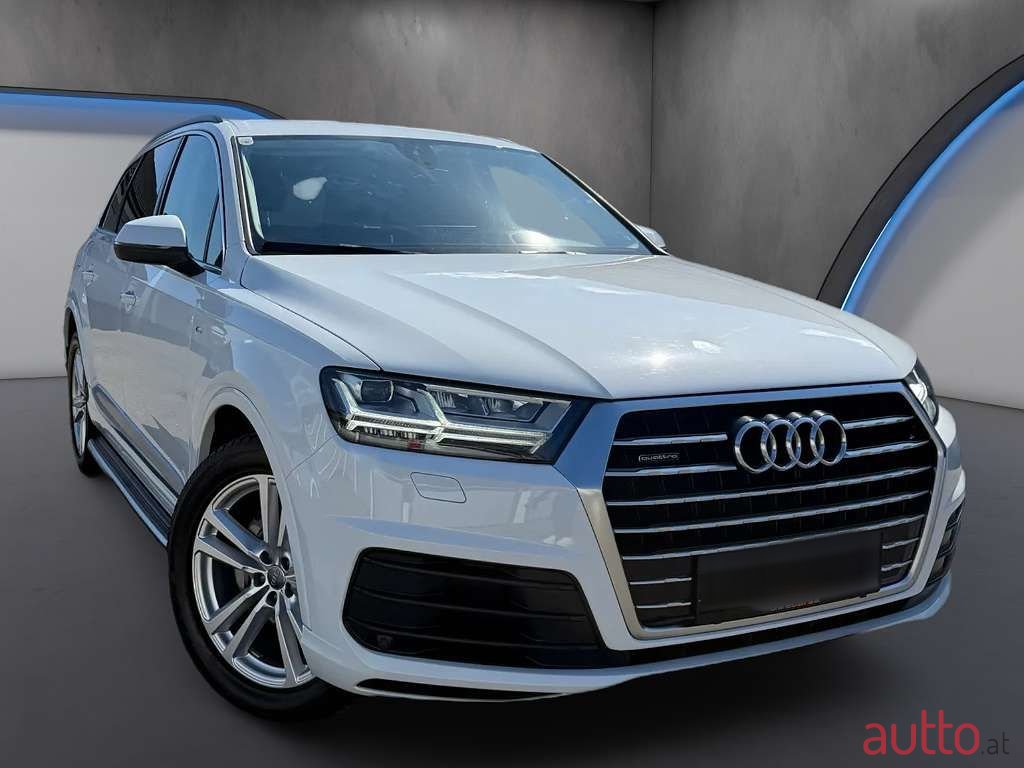2018' Audi Q7 photo #3