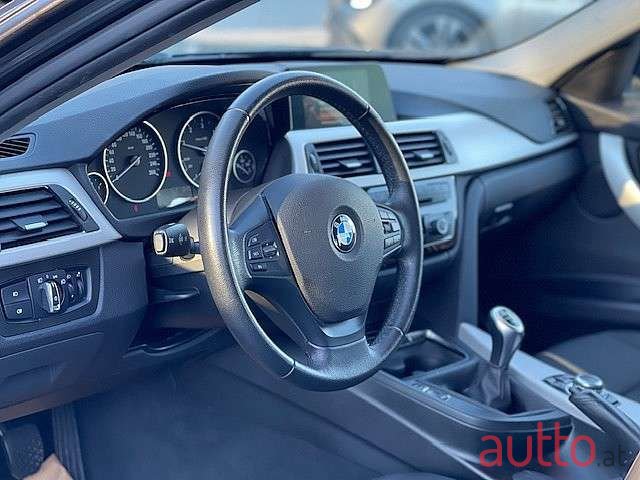 2016' BMW 3Er-Reihe photo #5
