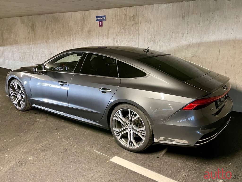 2019' Audi A7 photo #3