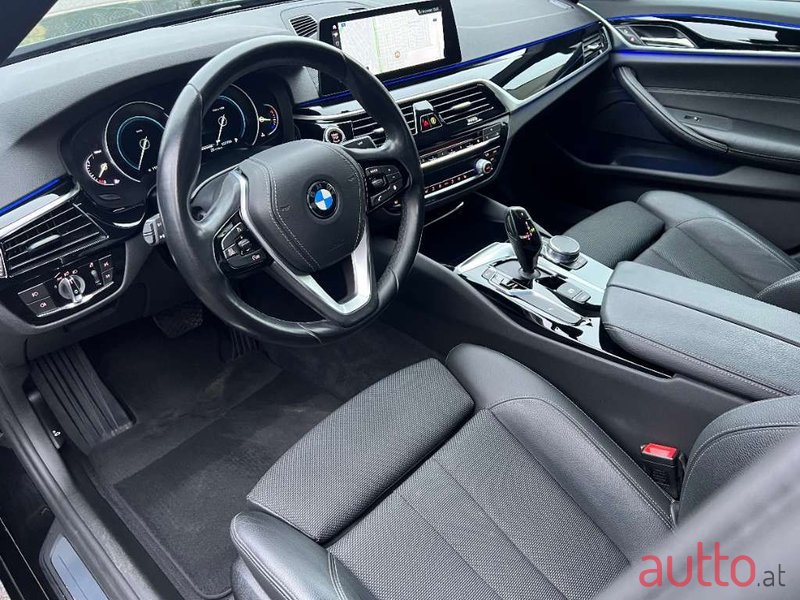 2017' BMW 5Er-Reihe photo #3