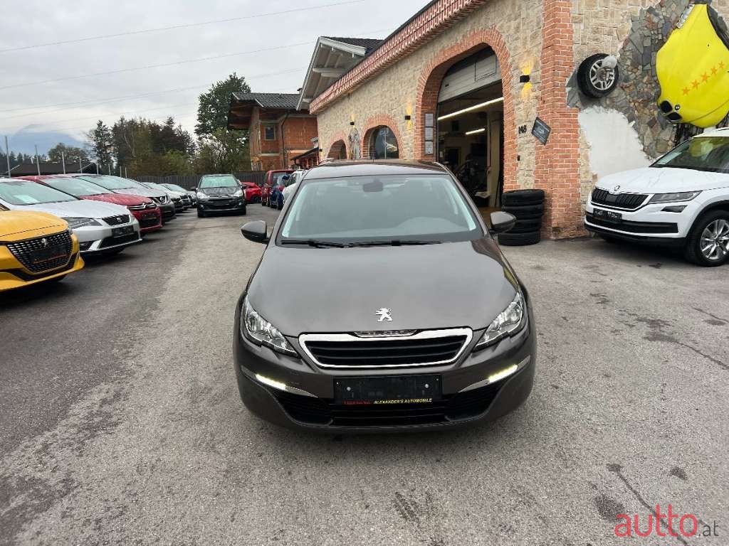 2014' Peugeot 308 photo #4