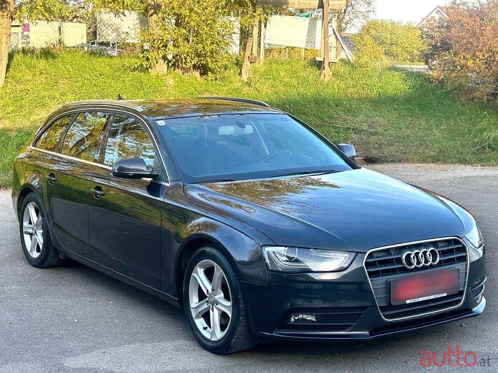 2012' Audi A4 photo #3