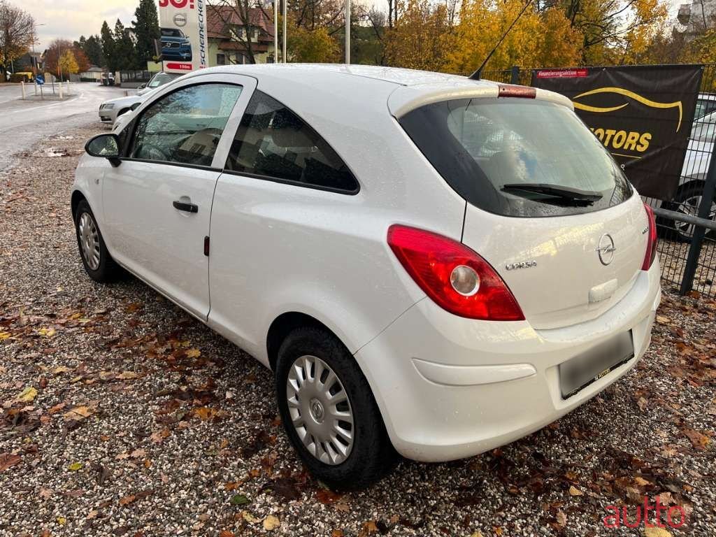 2010' Opel Corsa photo #6