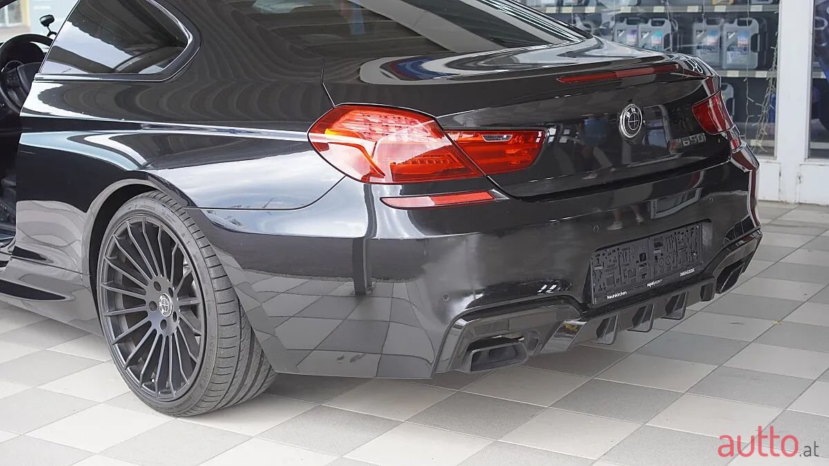 2011' BMW 6Er-Reihe photo #4