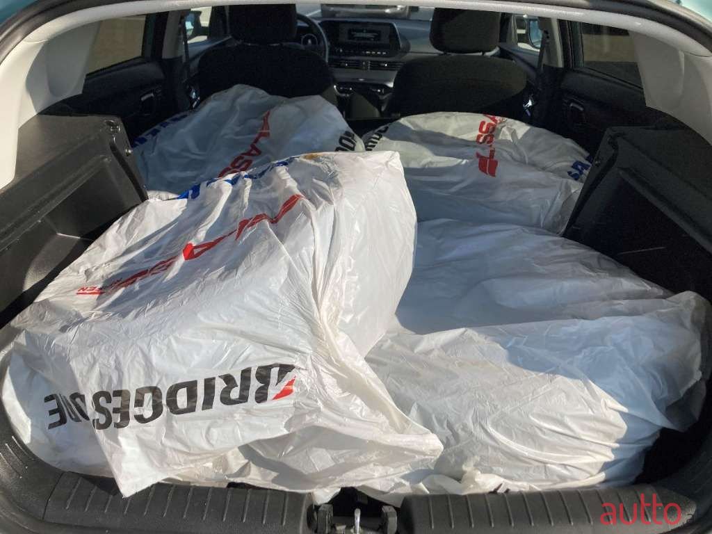 2024' Hyundai Bayon photo #4