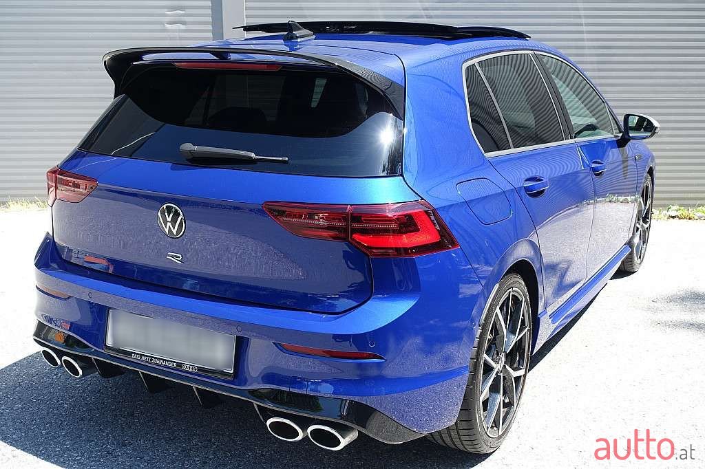 2021' Volkswagen Golf photo #4