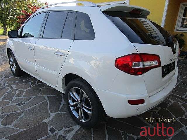 2012' Renault Koleos photo #4