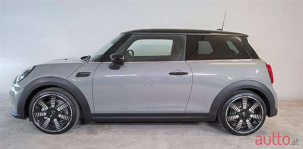 2022' MINI Mini photo #3