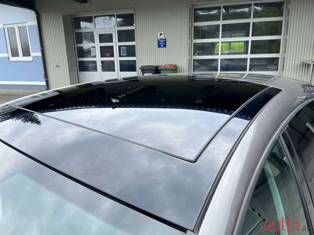 2014' SEAT Leon photo #5