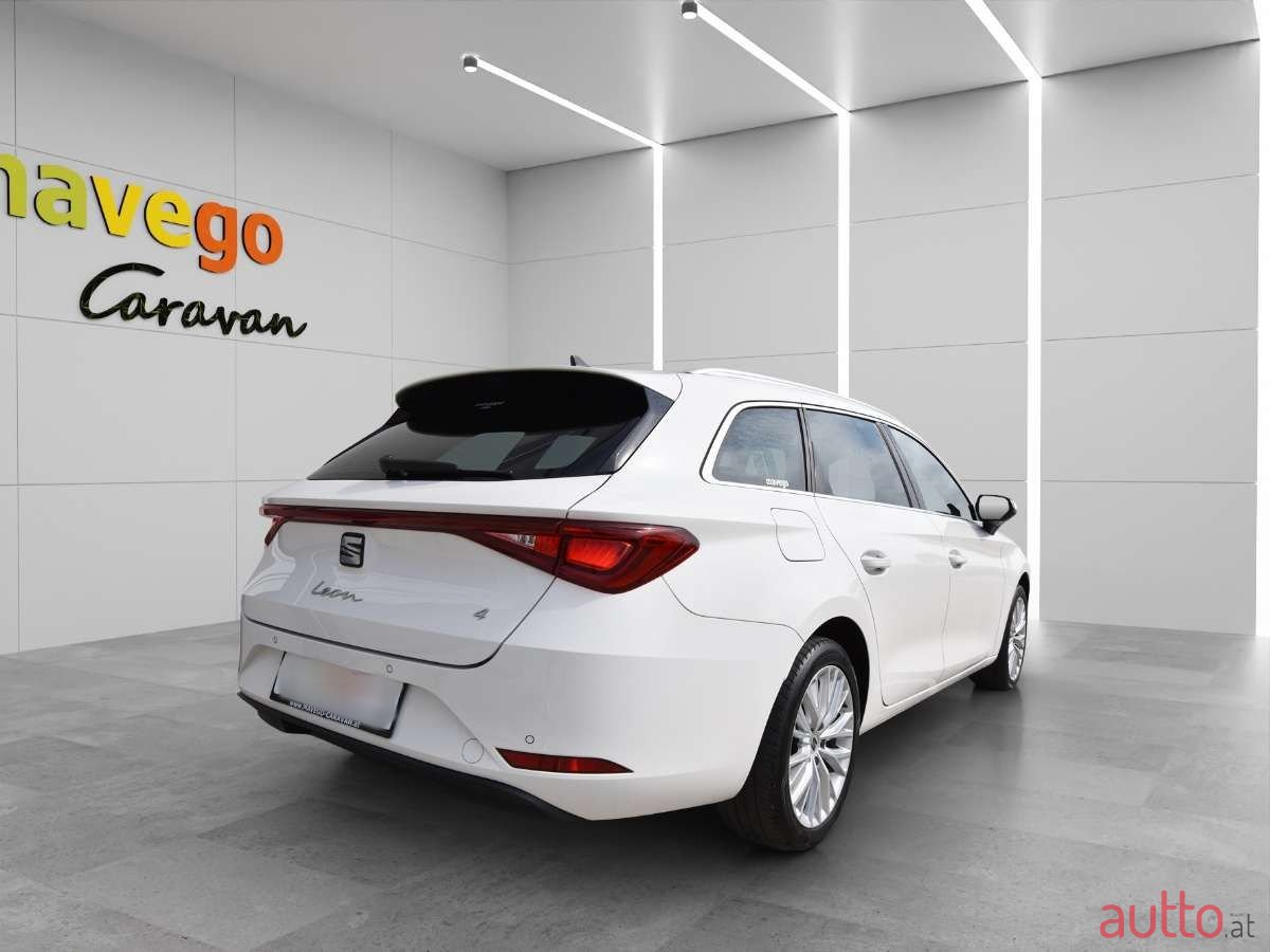 2022' SEAT Leon photo #5