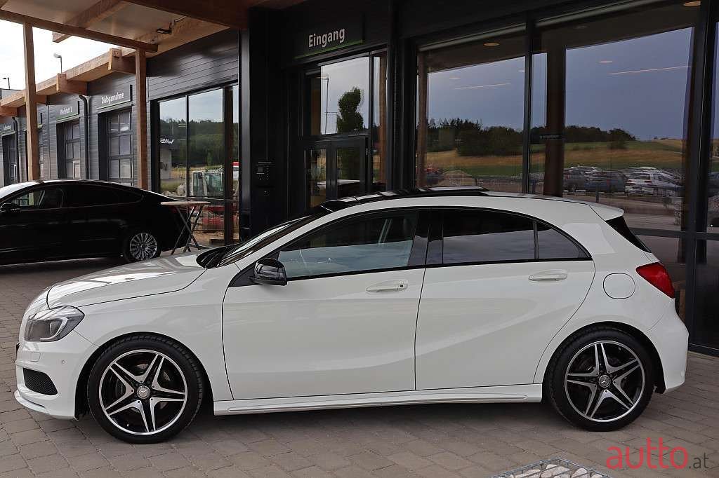2015' Mercedes-Benz A-Klasse photo #1