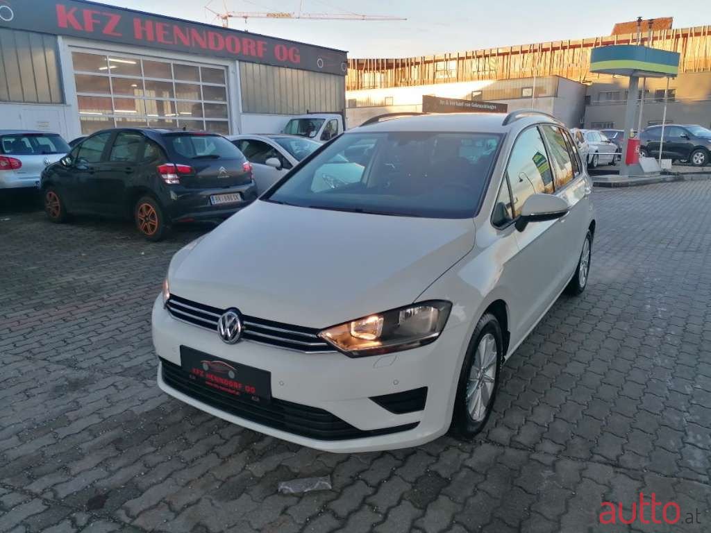 2014' Volkswagen Golf photo #1