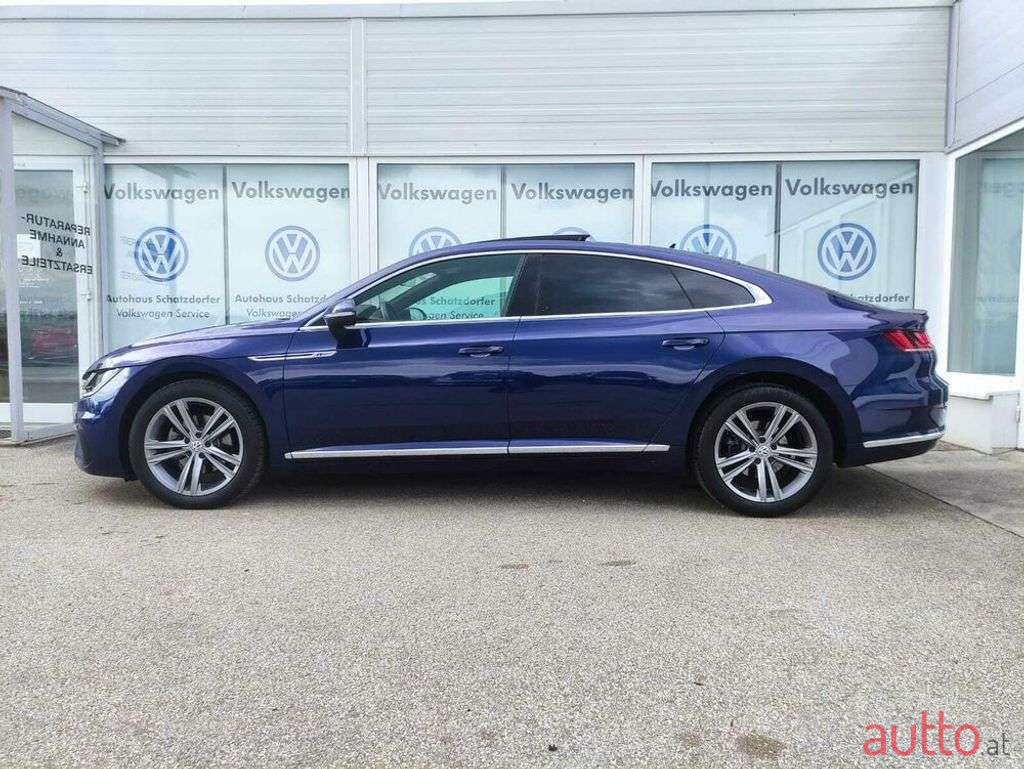 2018' Volkswagen Arteon photo #2