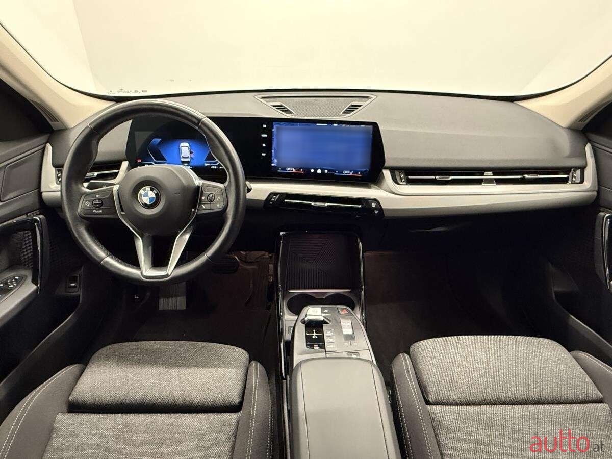2024' BMW X1 photo #6