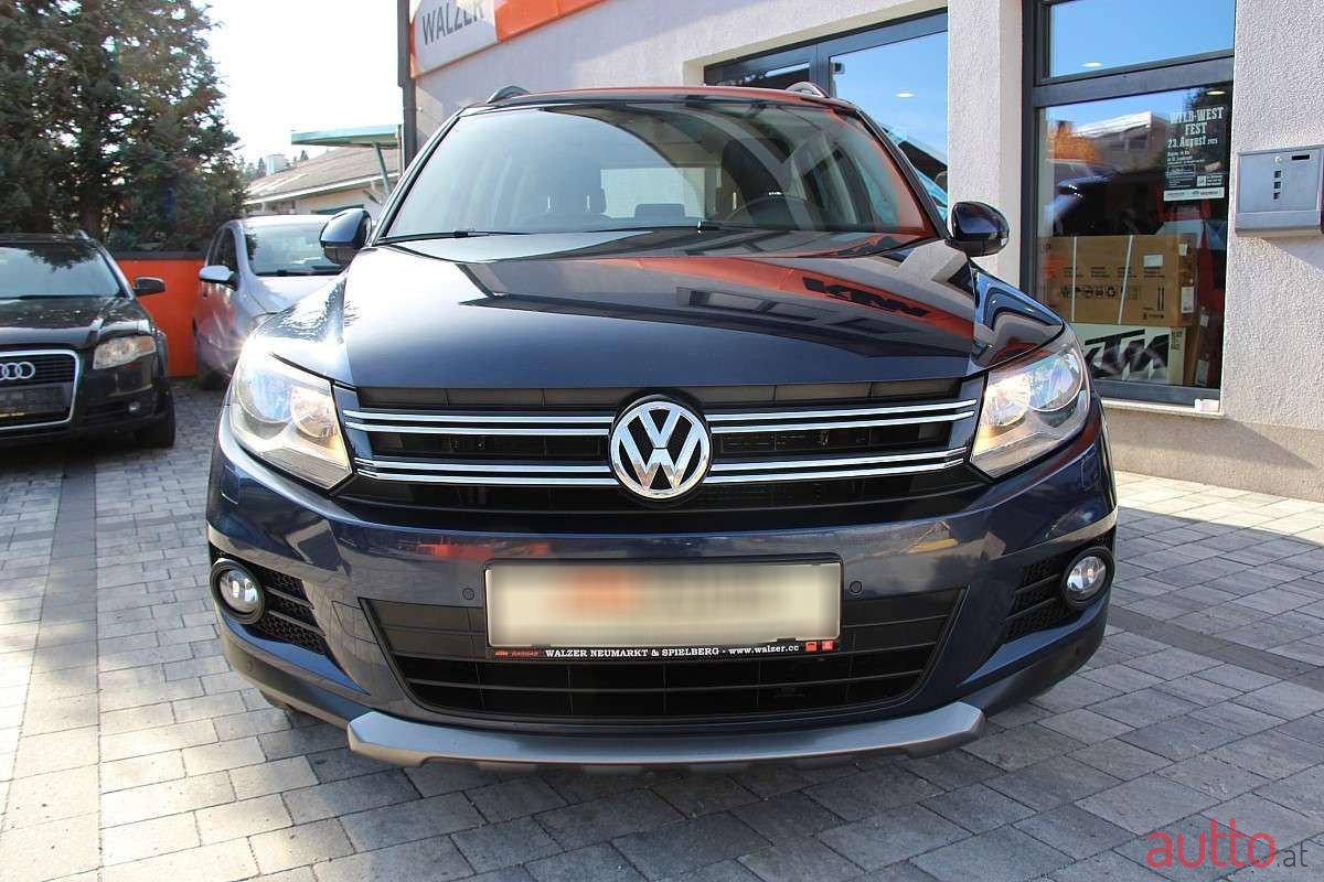 2013' Volkswagen Tiguan photo #6