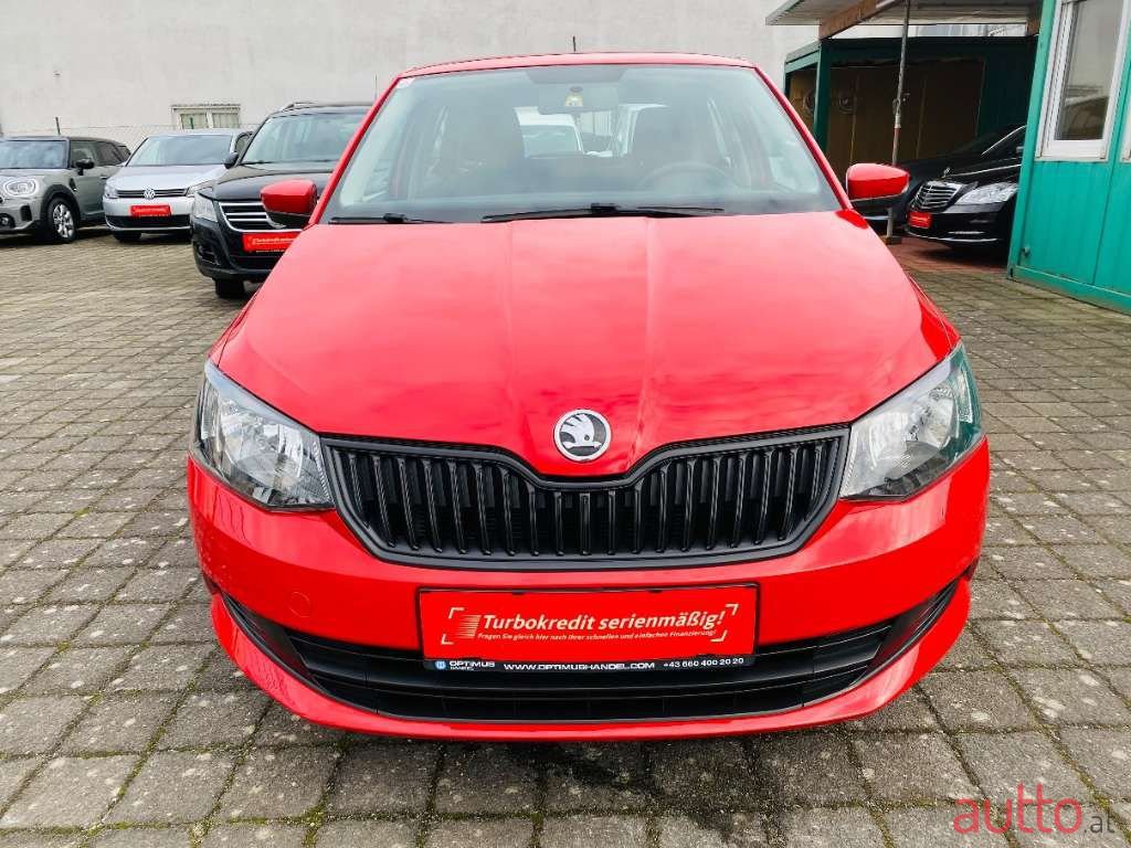 2016' Skoda Fabia photo #4