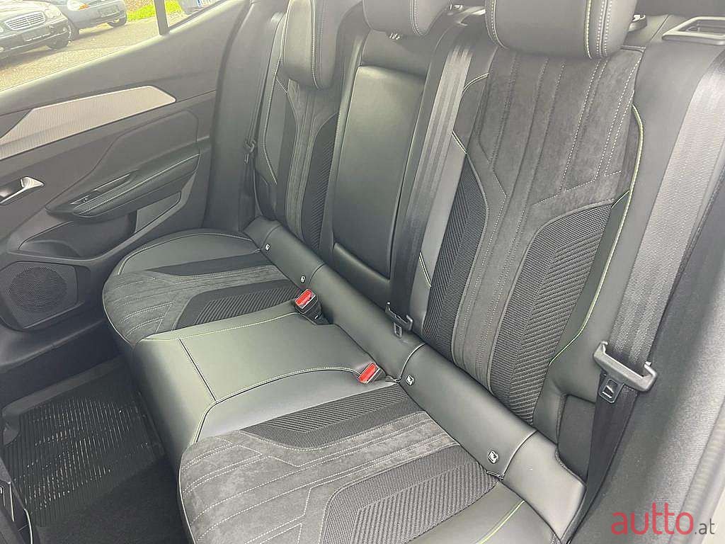 2023' Peugeot 408 photo #4