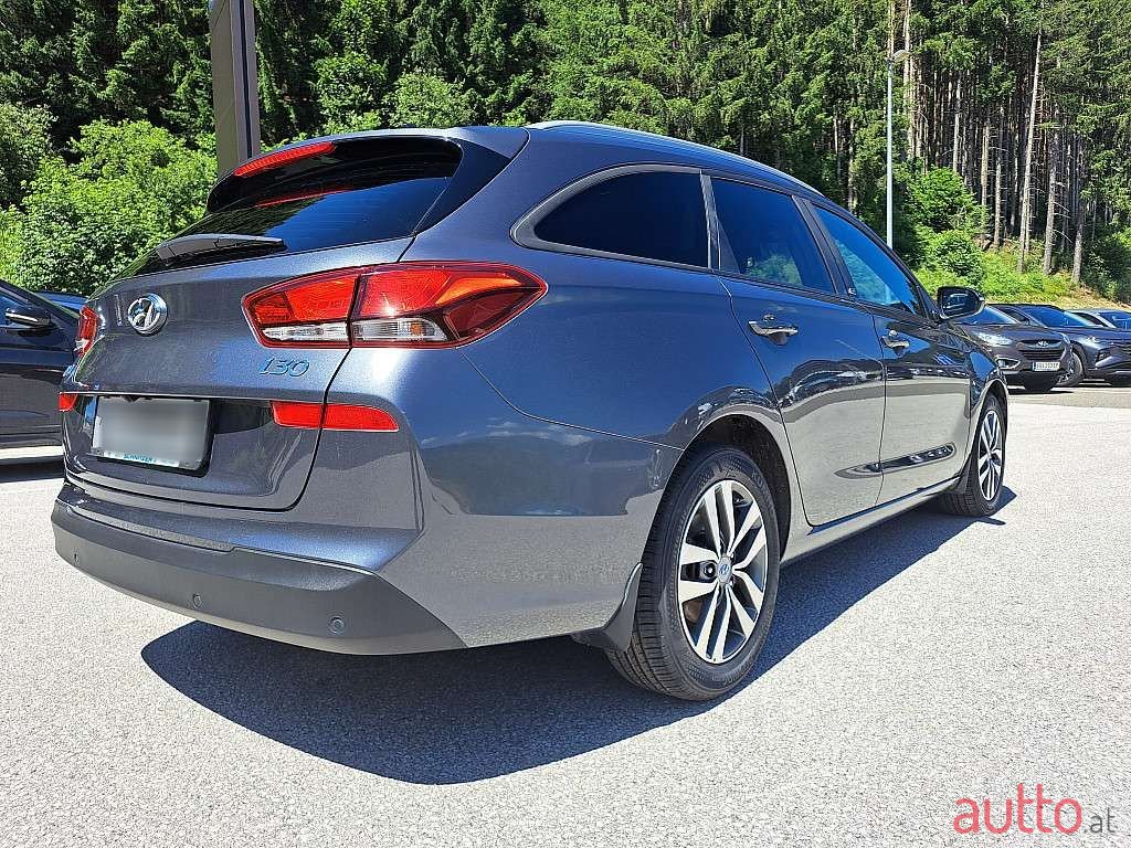 2018' Hyundai i30 photo #5